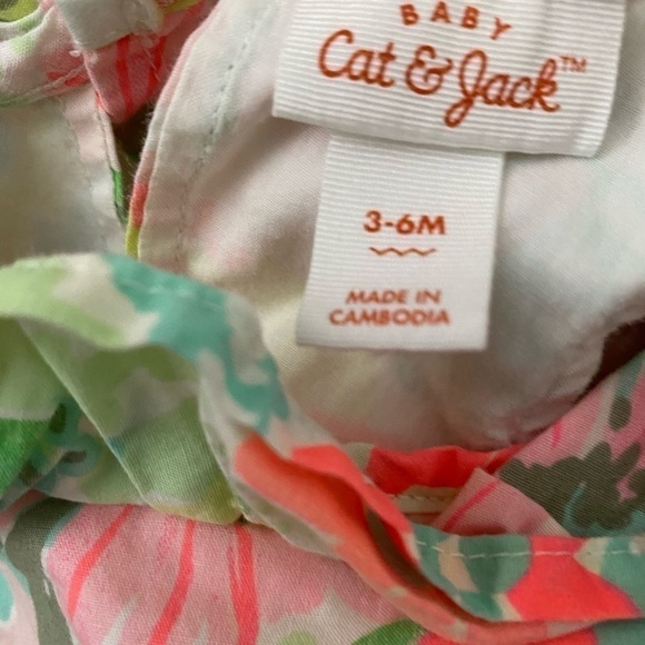 Bundle of 2 tropical print dresses. Size 3-6 Months - Picture 12 of 12